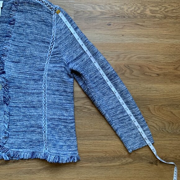 Chico’s Blue & White Fringe-Trim Woven Jacket – Size 2 - Picture 10 of 10